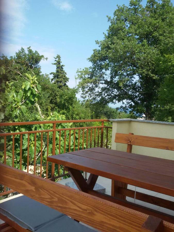 New, Sunny Apartment Surrounded By Nature Omišalj Buitenkant foto